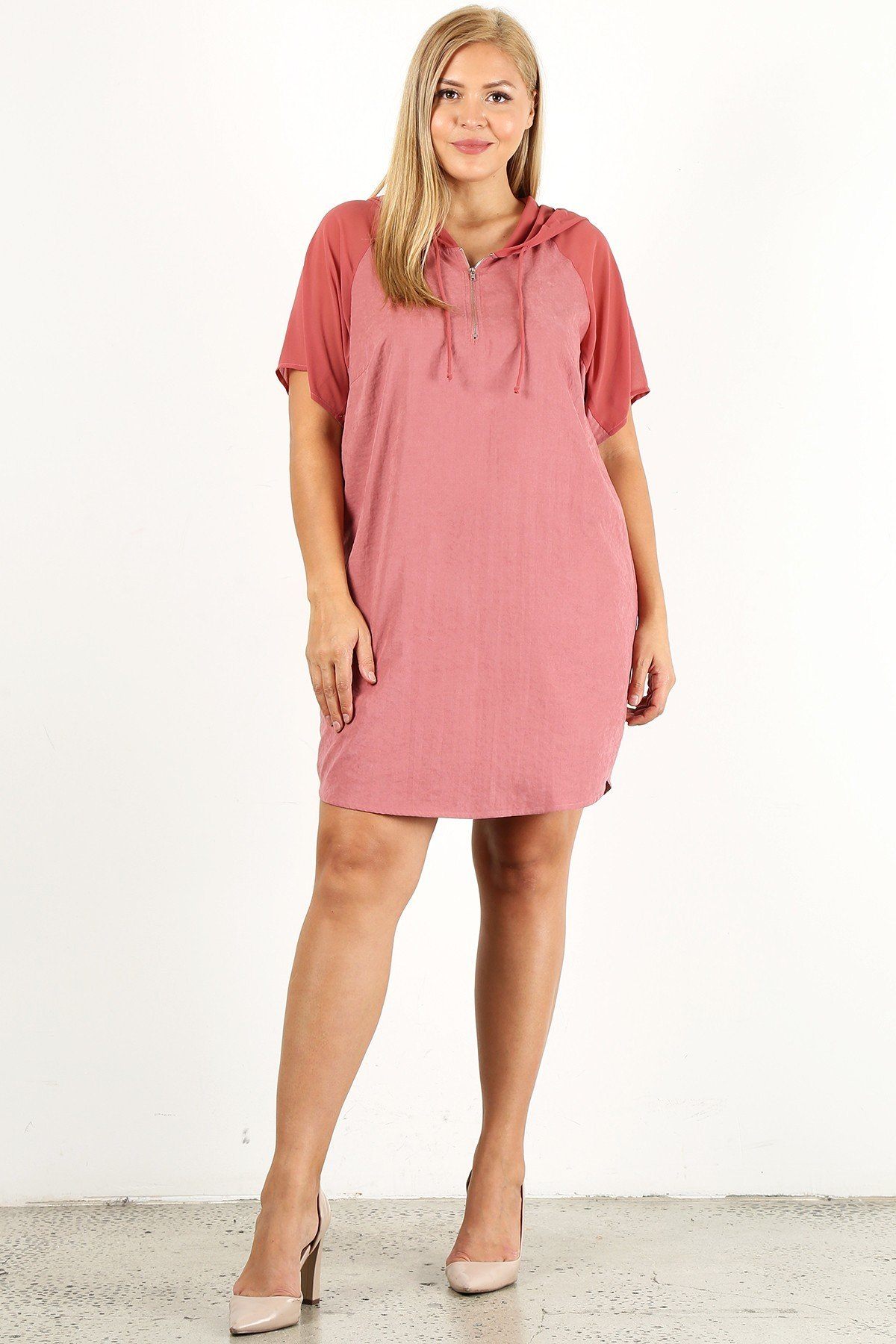 Plus Size Solid Dress With Zip-up Closure 