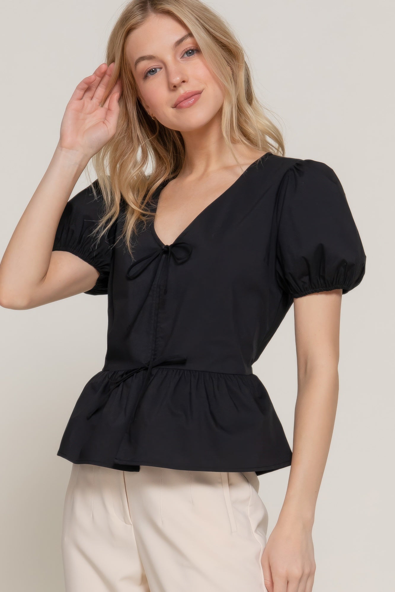 Short Puff Slv Tied Popline Top      