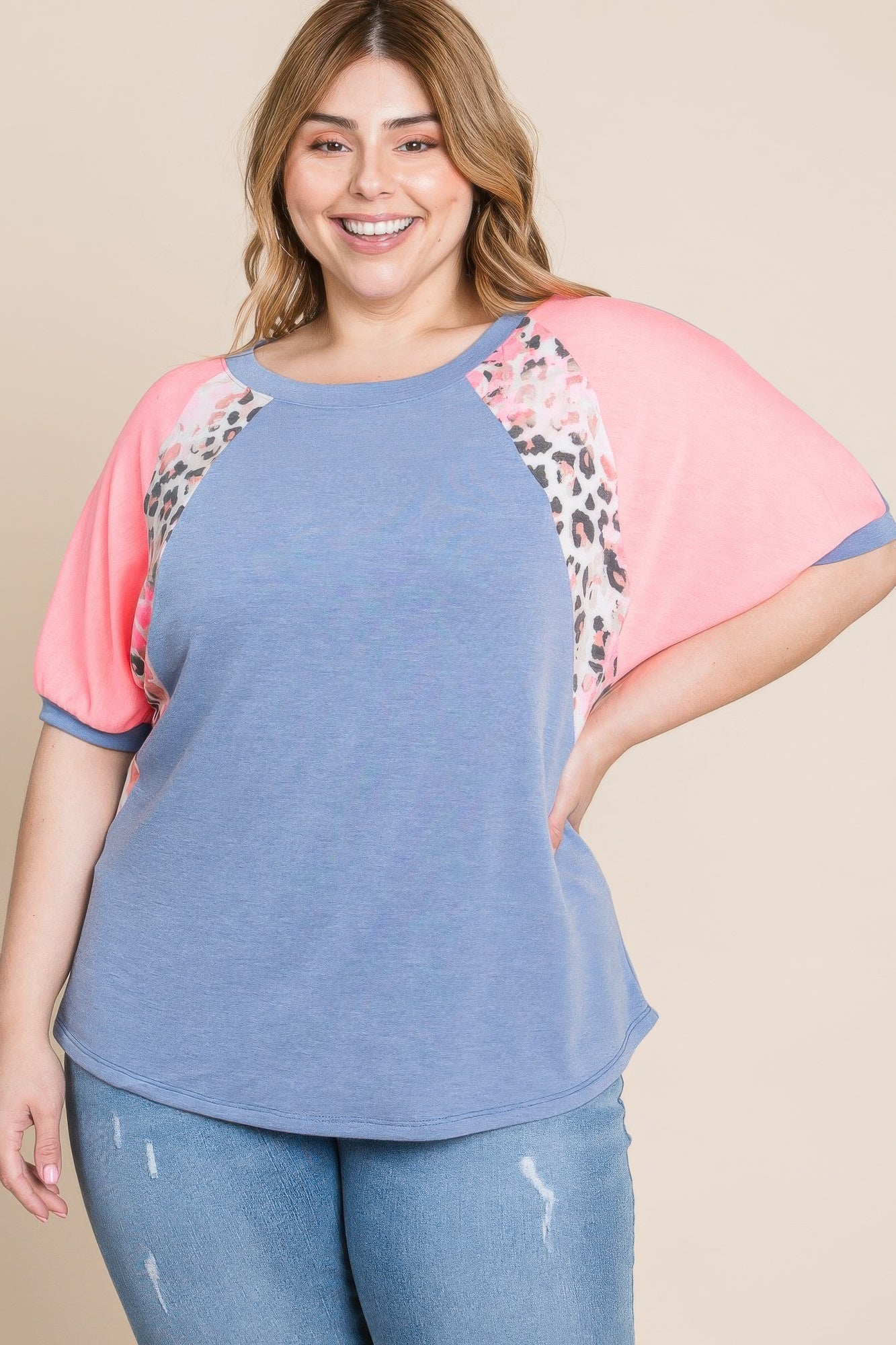 Plus Size Neon Animal Print Contrast Casual Top