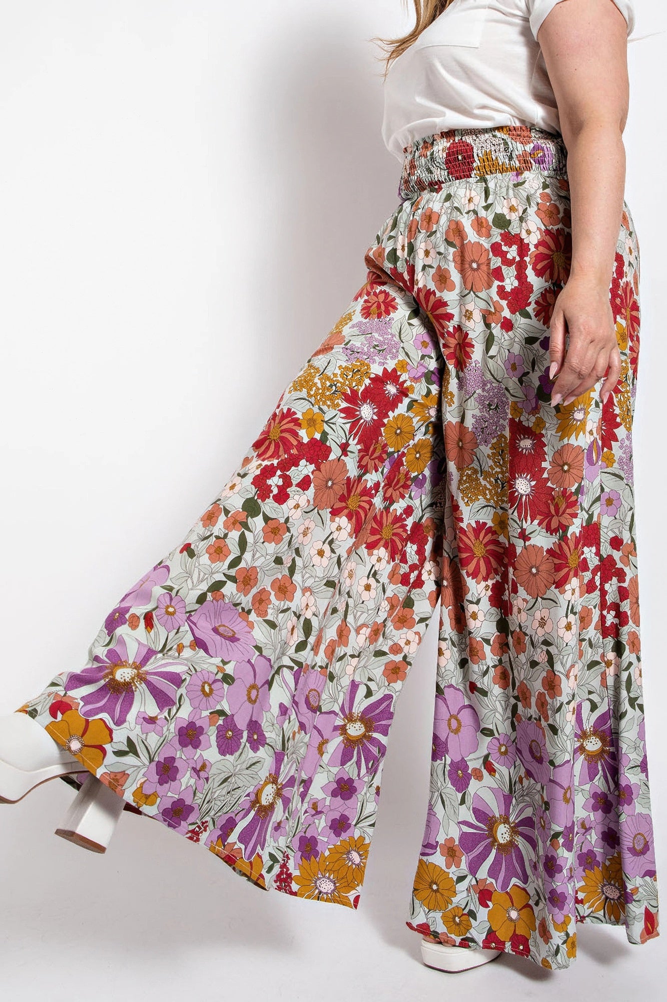 Flare Wide Leg And Waist Smocked Pants With Side Pocket