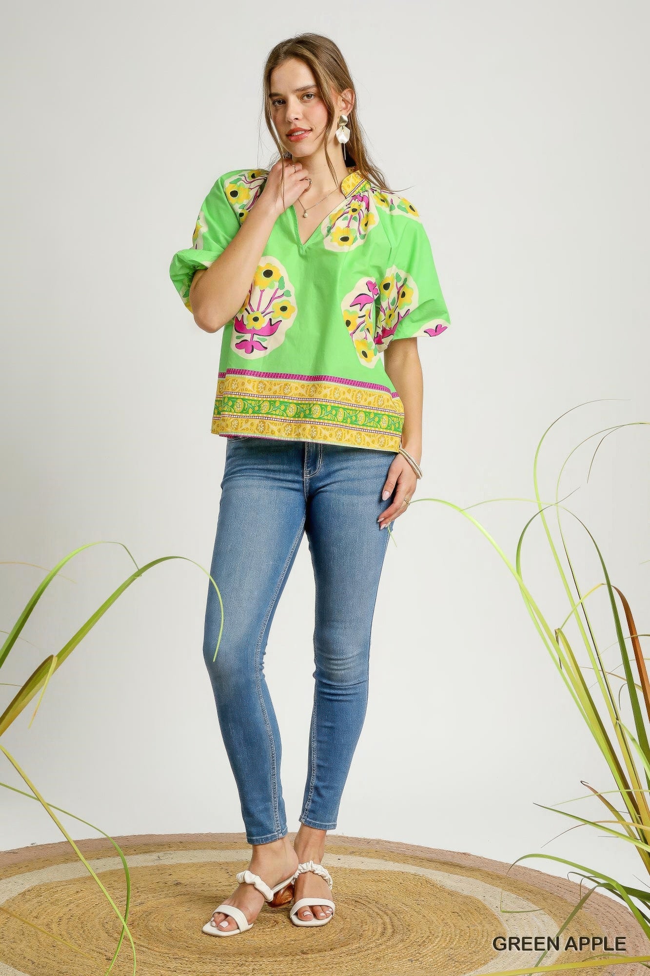 Boho-chic Floral Print Blouse         