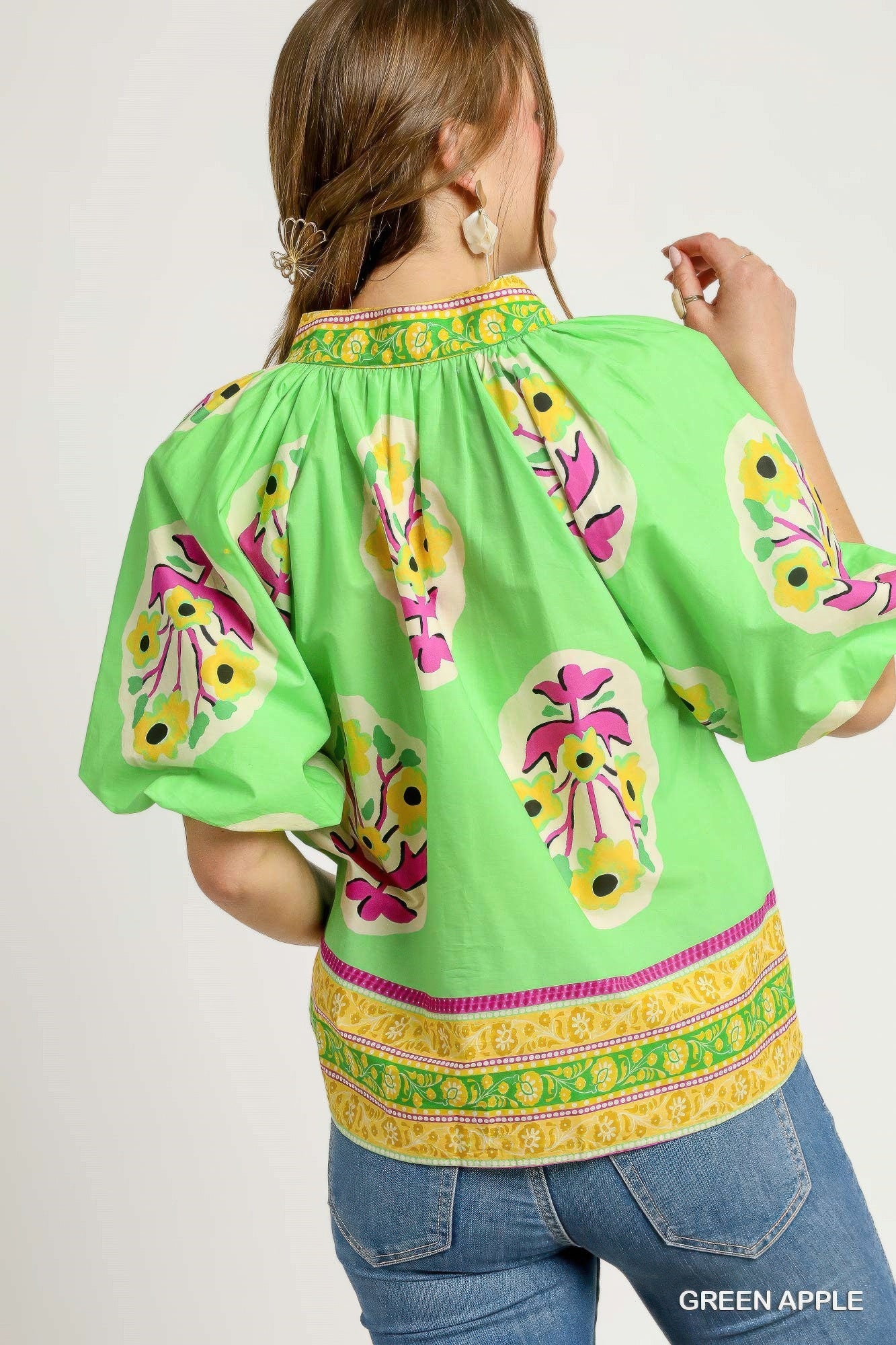 Boho-chic Floral Print Blouse         
