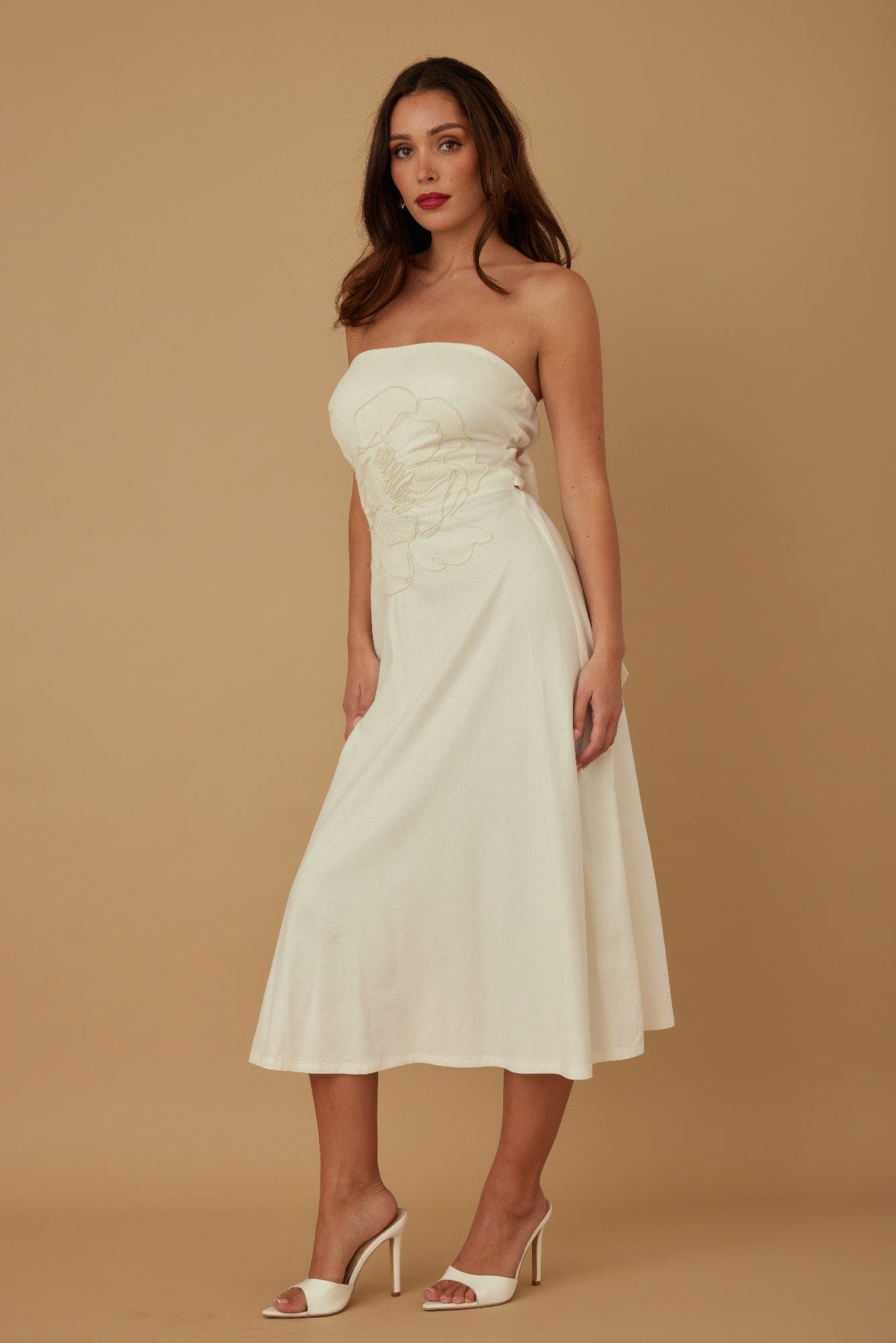 Flower Lining Linen Pattern Strapless Dress           