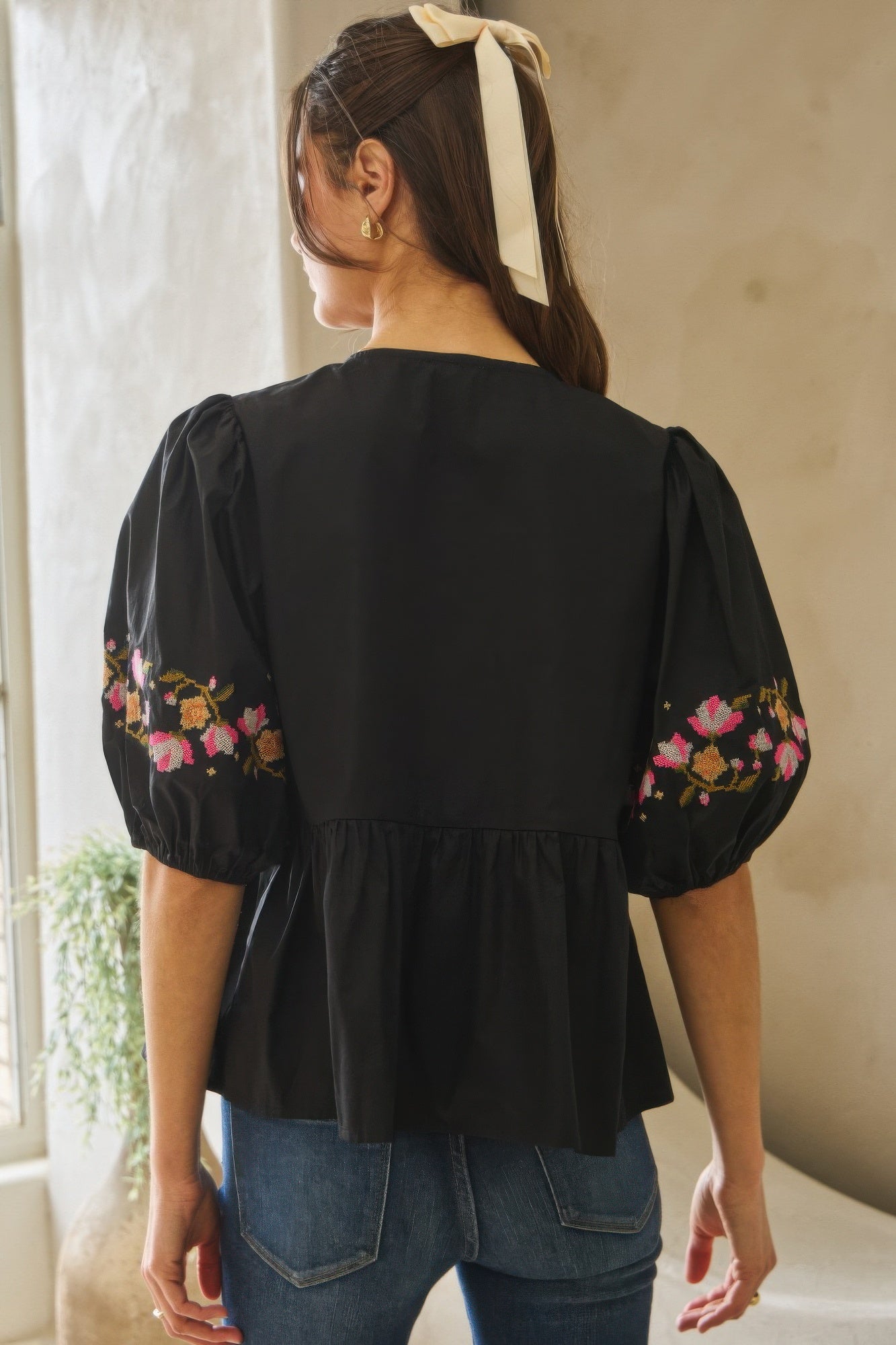 Poplin Front Ribbon Tie Blouse   