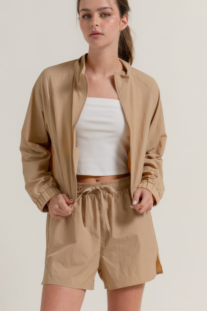 Anorak Side Slit Workout Shorts       