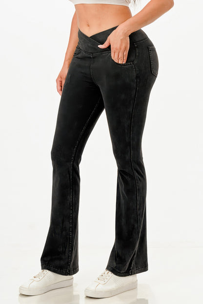 Light Weight Flare Jeans            