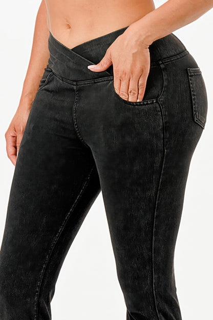 Light Weight Flare Jeans            