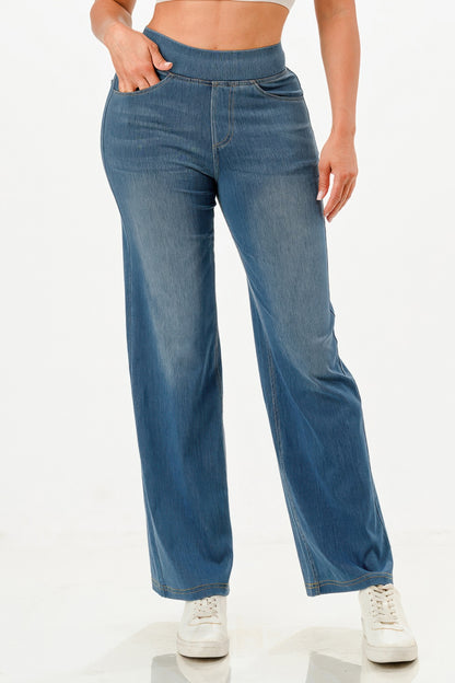Ultra Soft Flare Baggy Jeans            