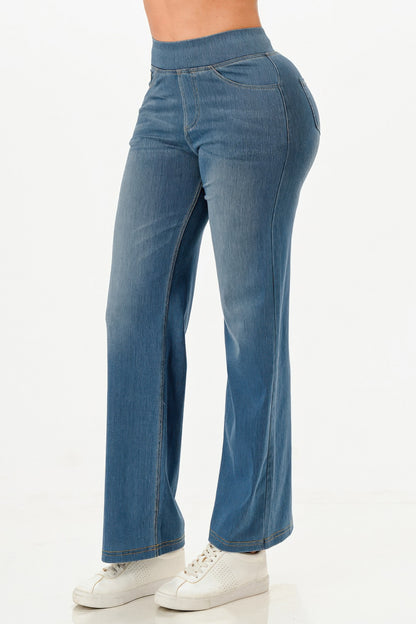 Ultra Soft Flare Baggy Jeans            