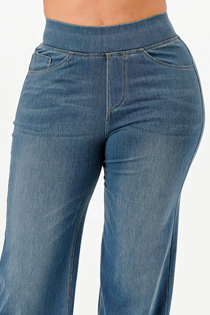 Ultra Soft Flare Baggy Jeans            