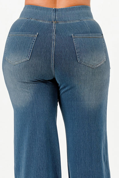 Ultra Soft Flare Baggy Jeans            