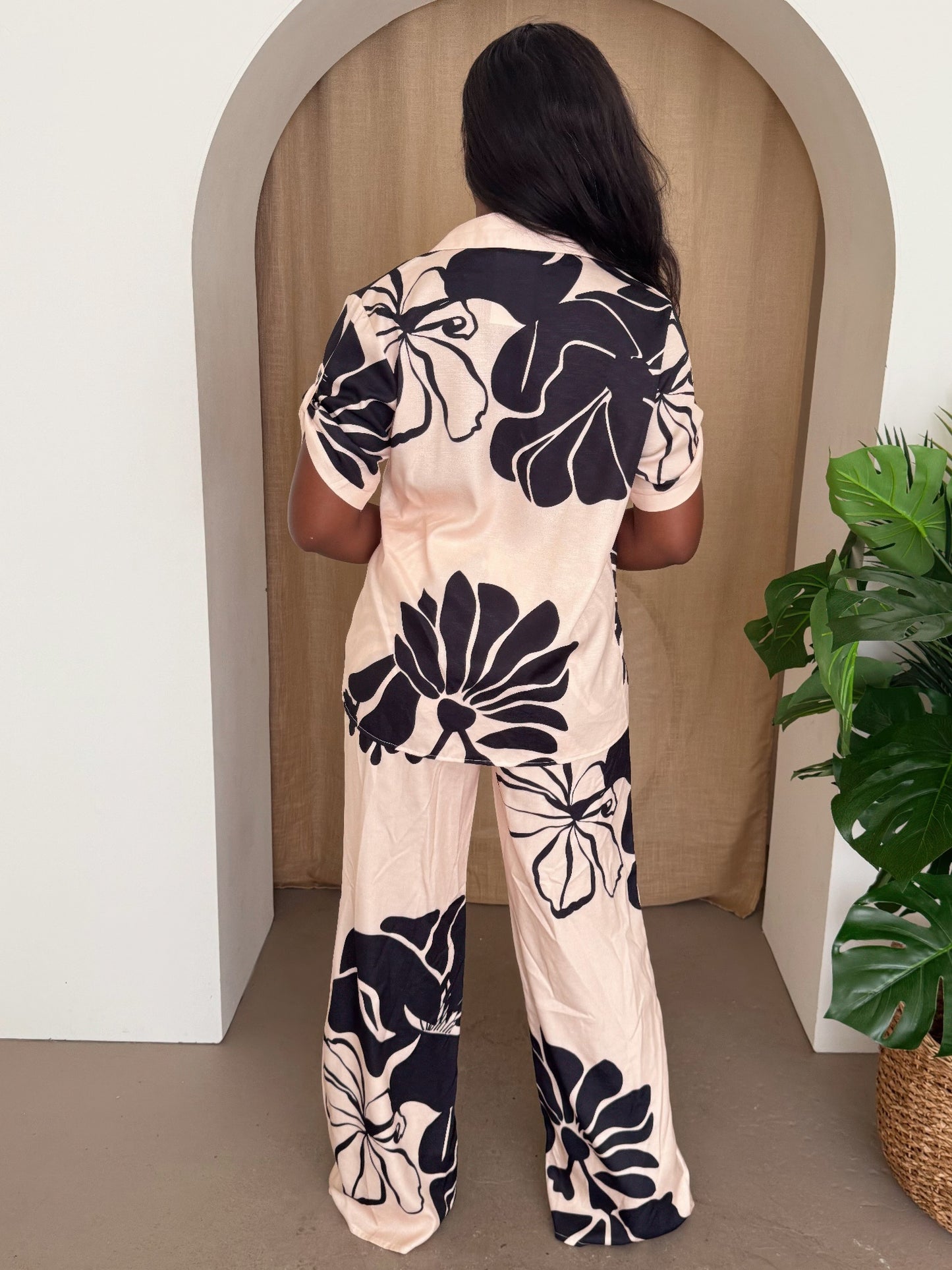 Noir Bloom Pants Set        
