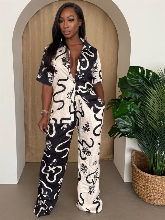 Woman's Resort Wear Pant Set          