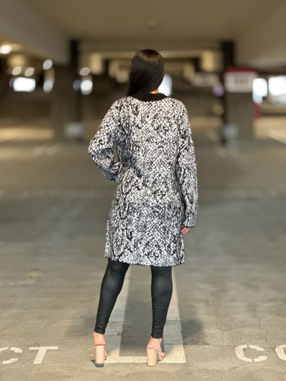 Big Button-down Long Sleeve Snake Print Cardigan