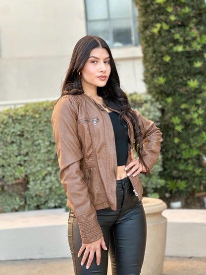 Woman Fashion Hooded Faux Leather Jacket