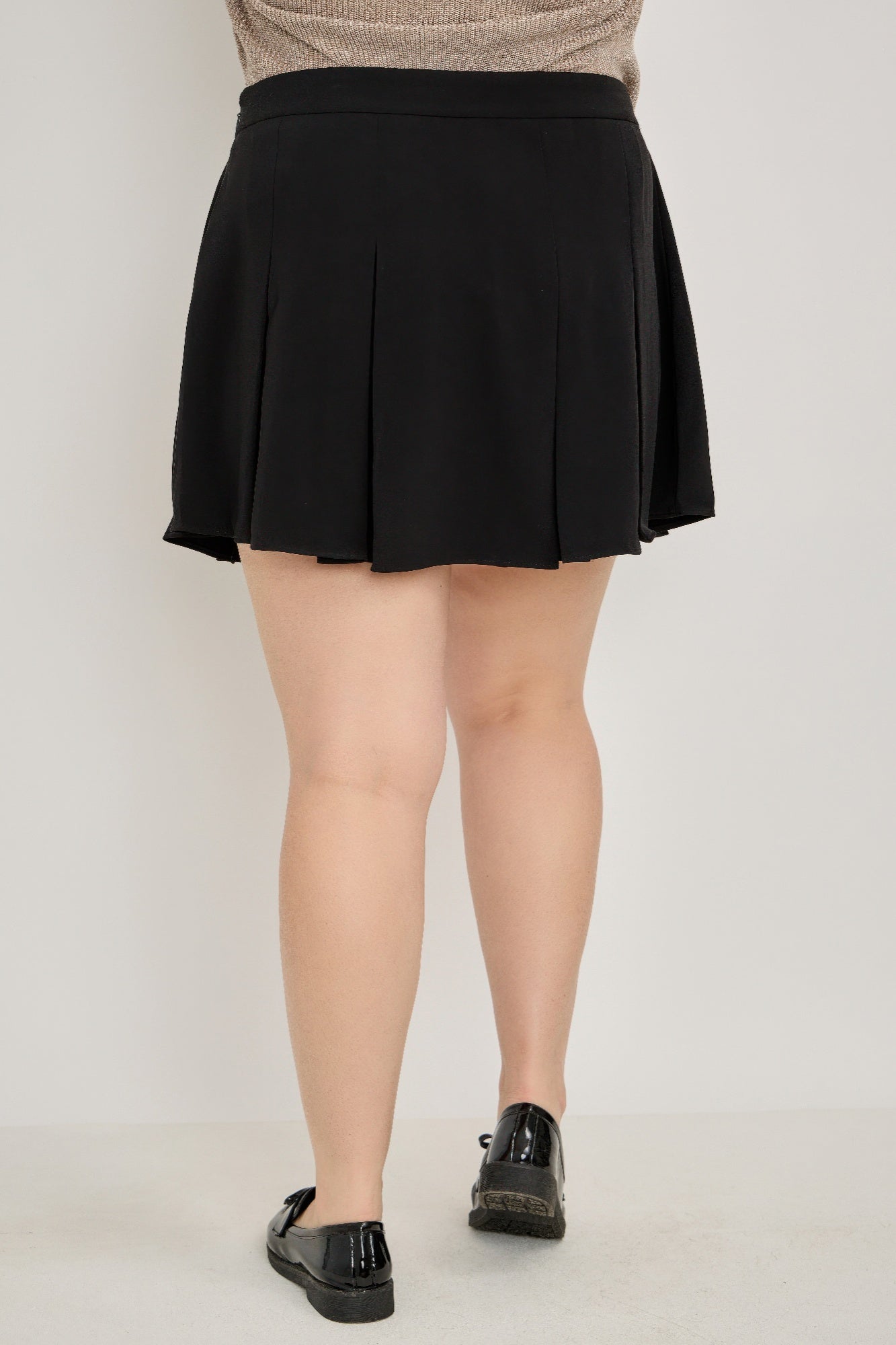 Plus Size Gold Accent Pleated Mini Skirt           