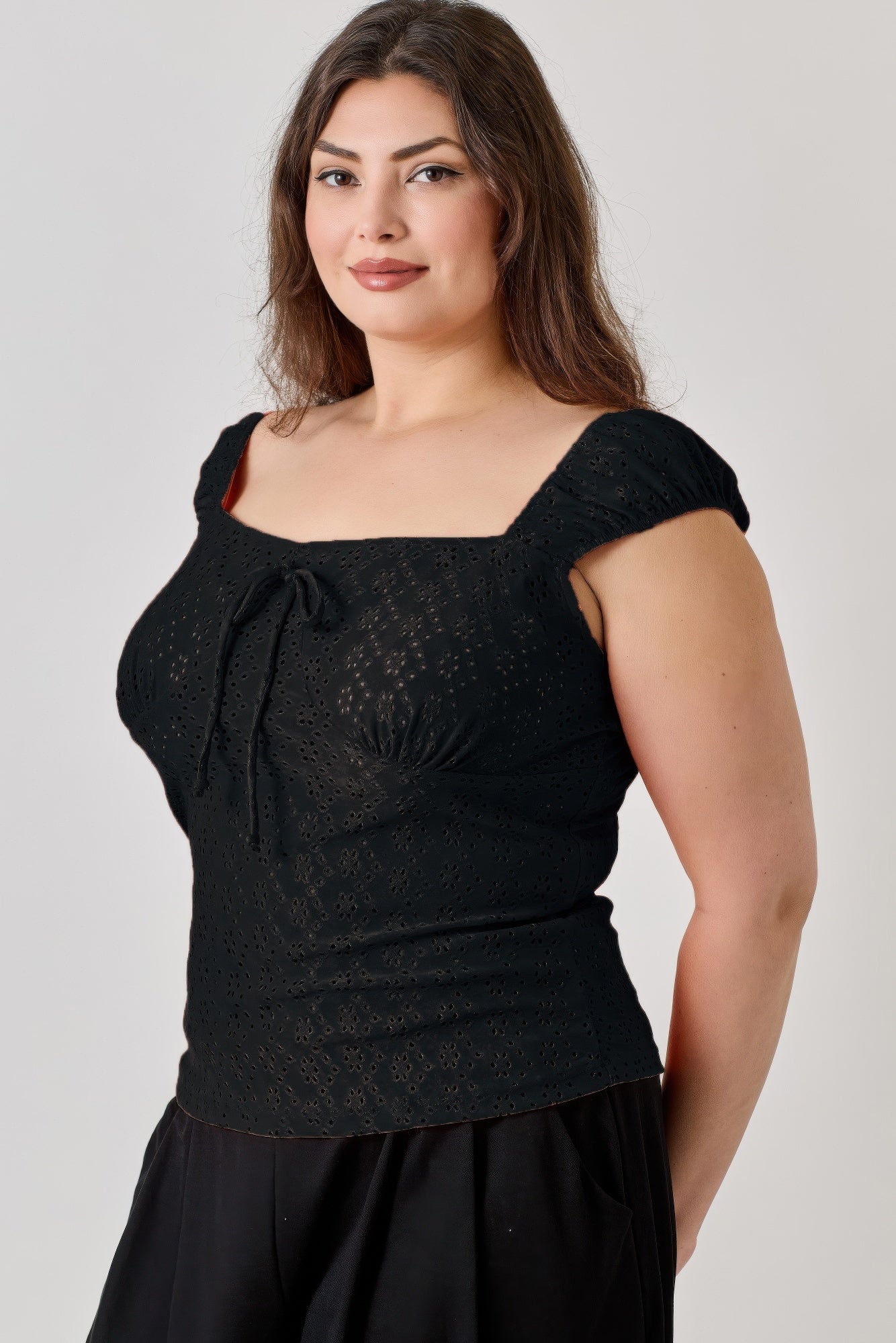 Plus Size Knit Eyelet Cap Sleeve Top      