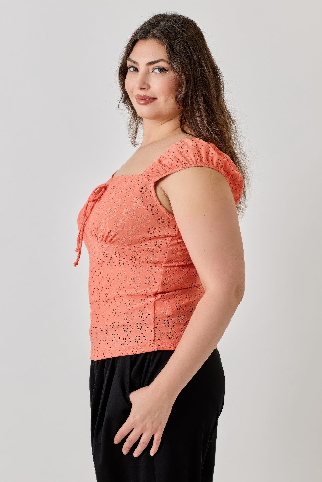 Plus Size Knit Eyelet Cap Sleeve Top      