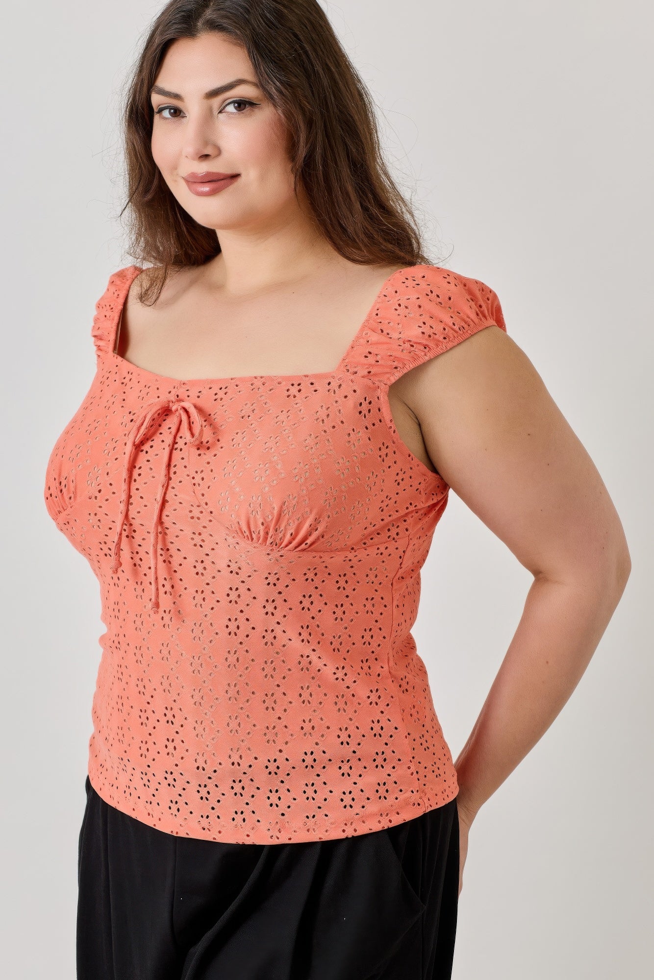 Plus Size Knit Eyelet Cap Sleeve Top      