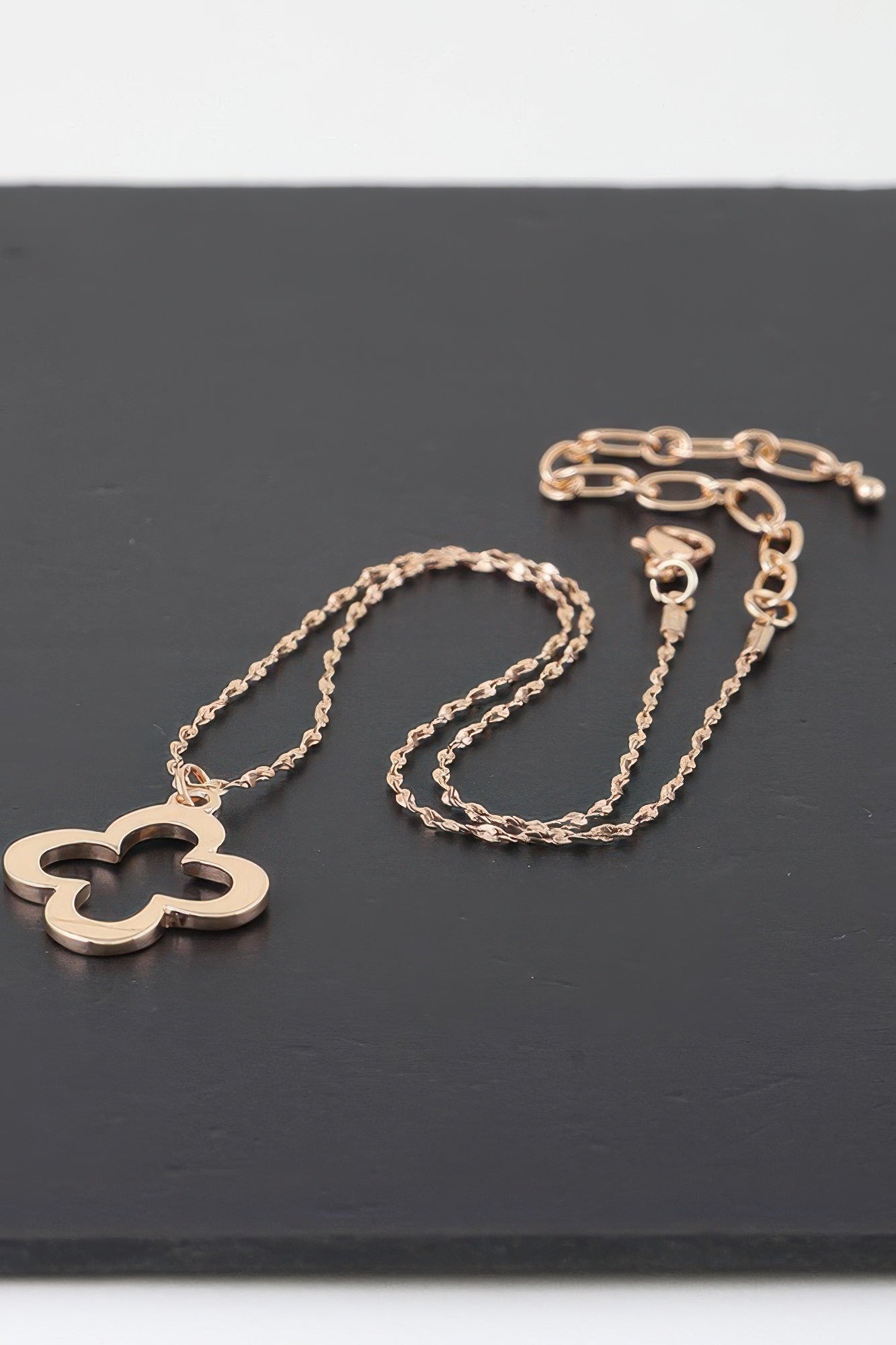 Open Clover Pendant Necklace