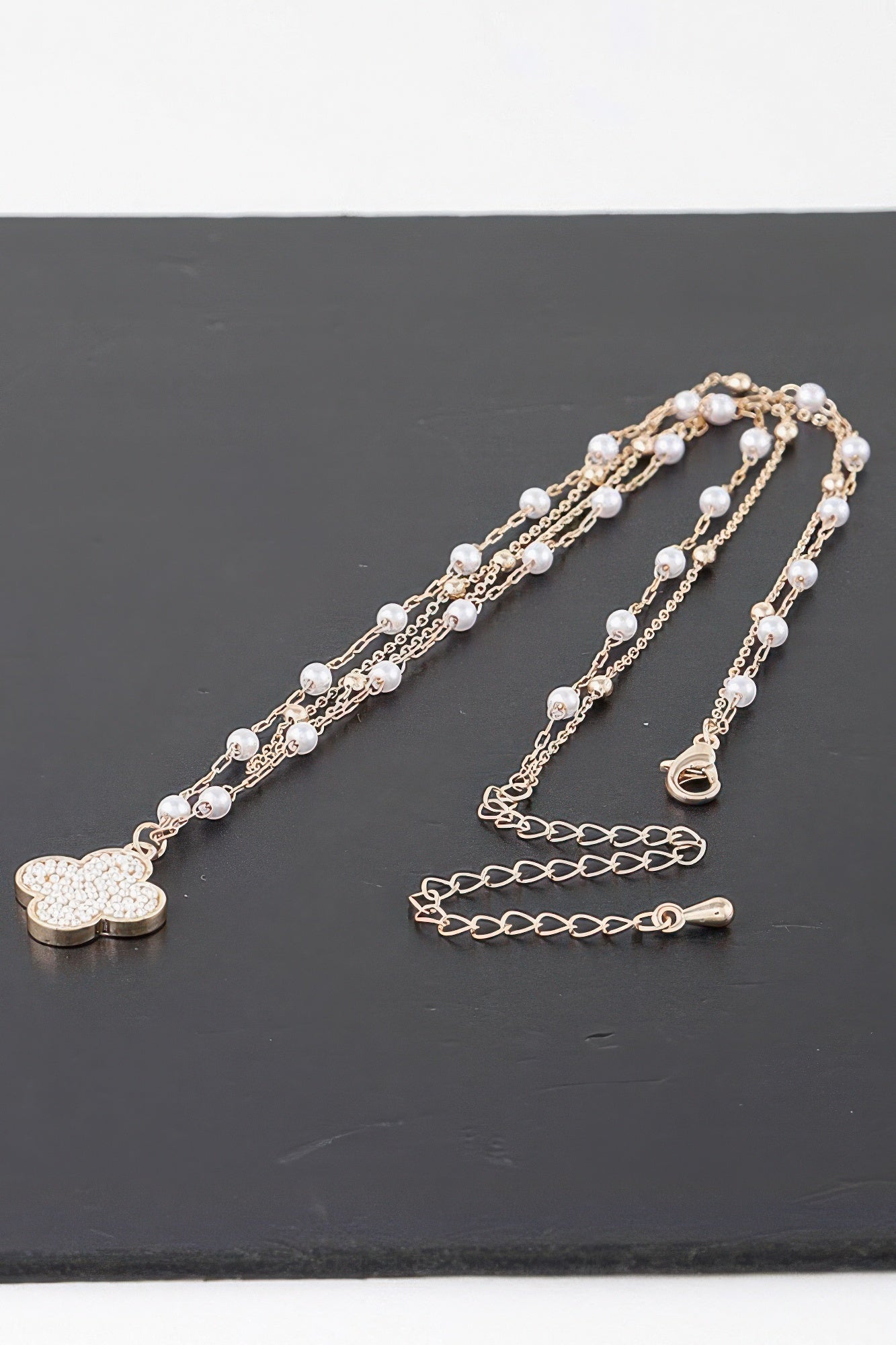 Double Pearled Clover Necklace
