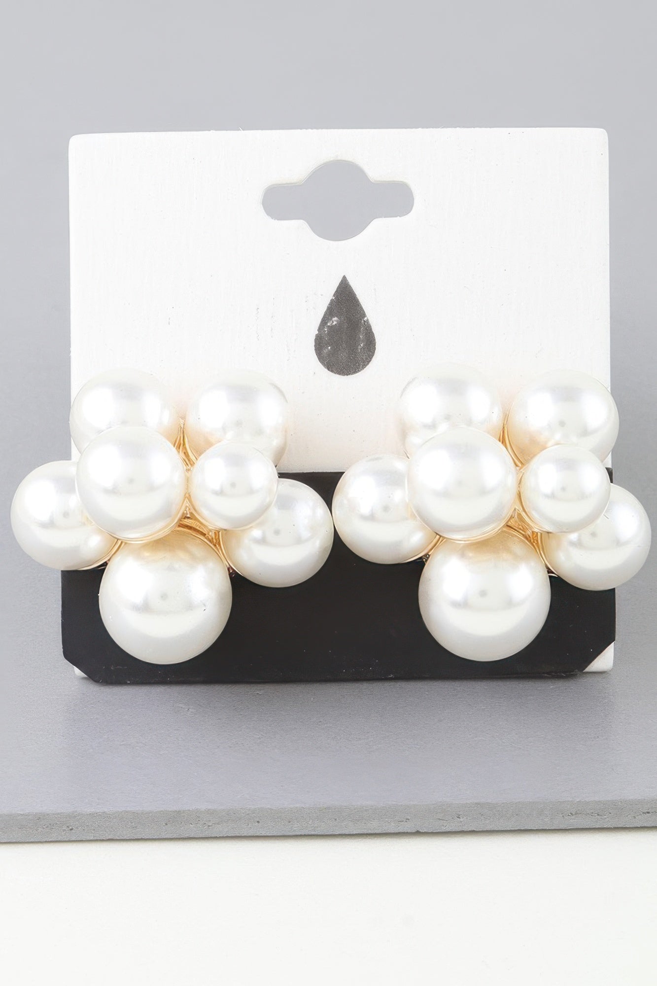 Pearl Flower Bundle Stud Earrings
