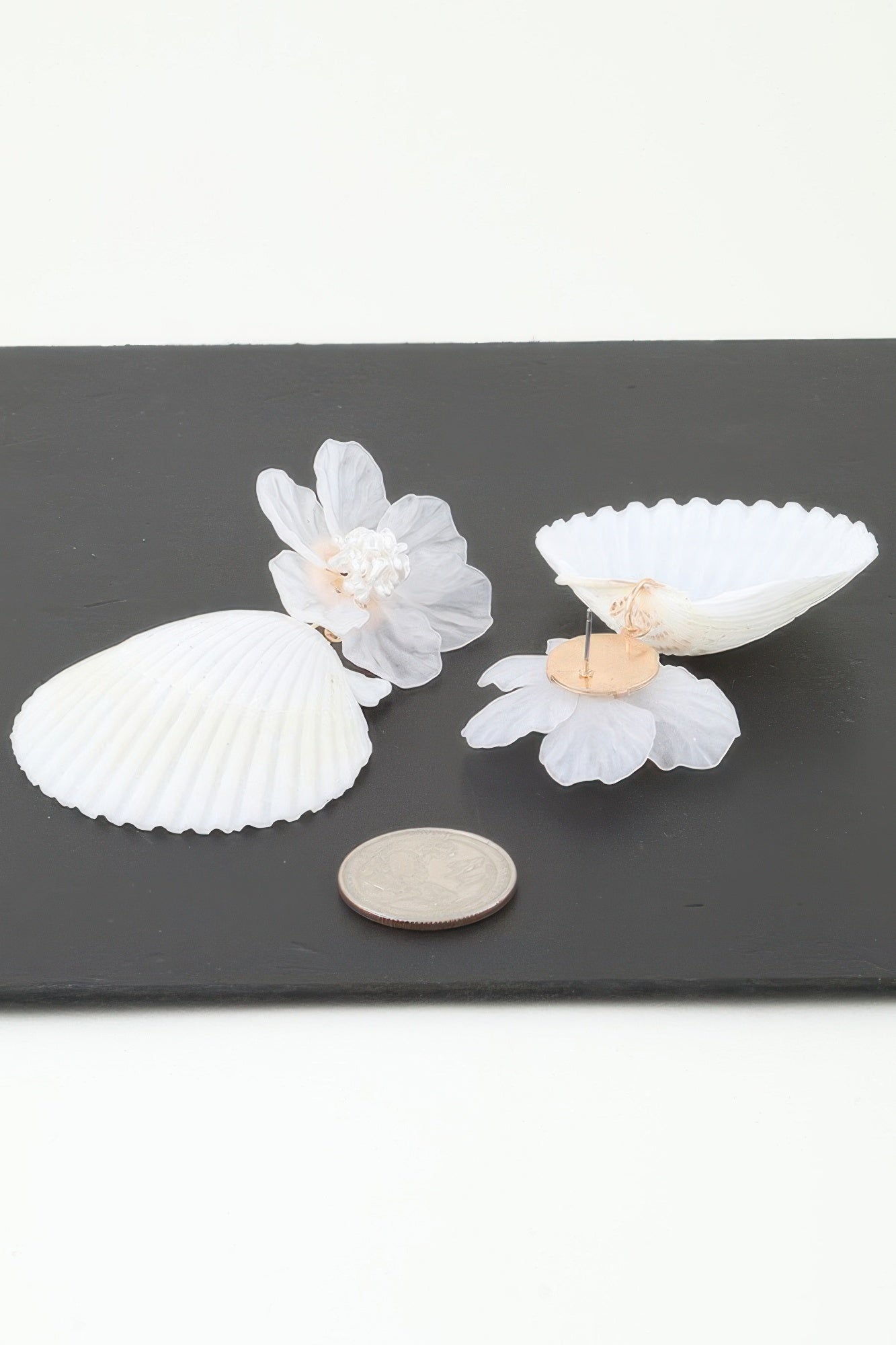 Flower Shell Drop Earrings