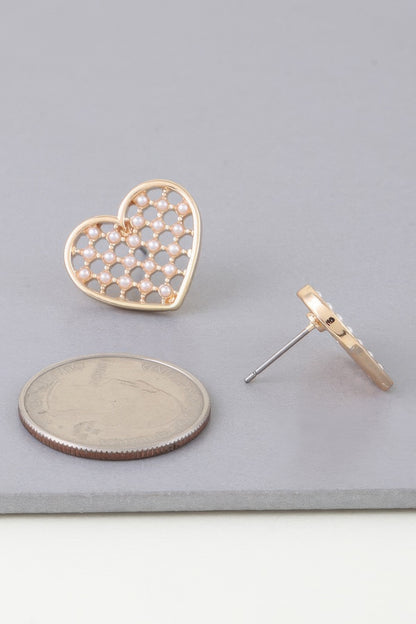 Pearl Quilt Heart Stud Earrings