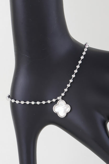 Modern Clover Charm Beaded Bracelet