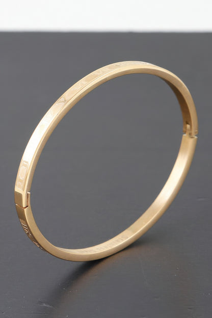 Thin Roman Numeral Bracelet
