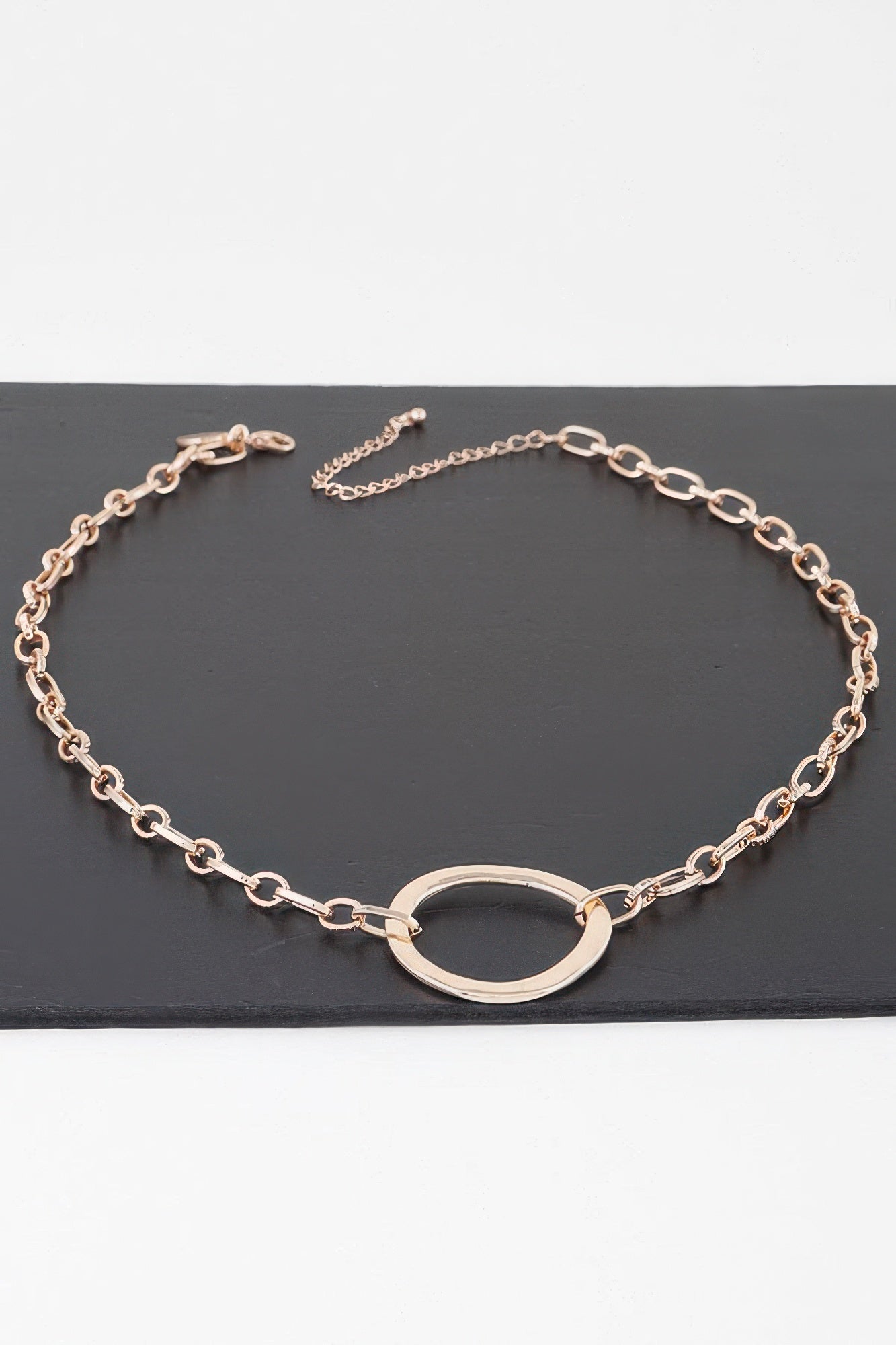 Hammered Hoop Chain Necklace