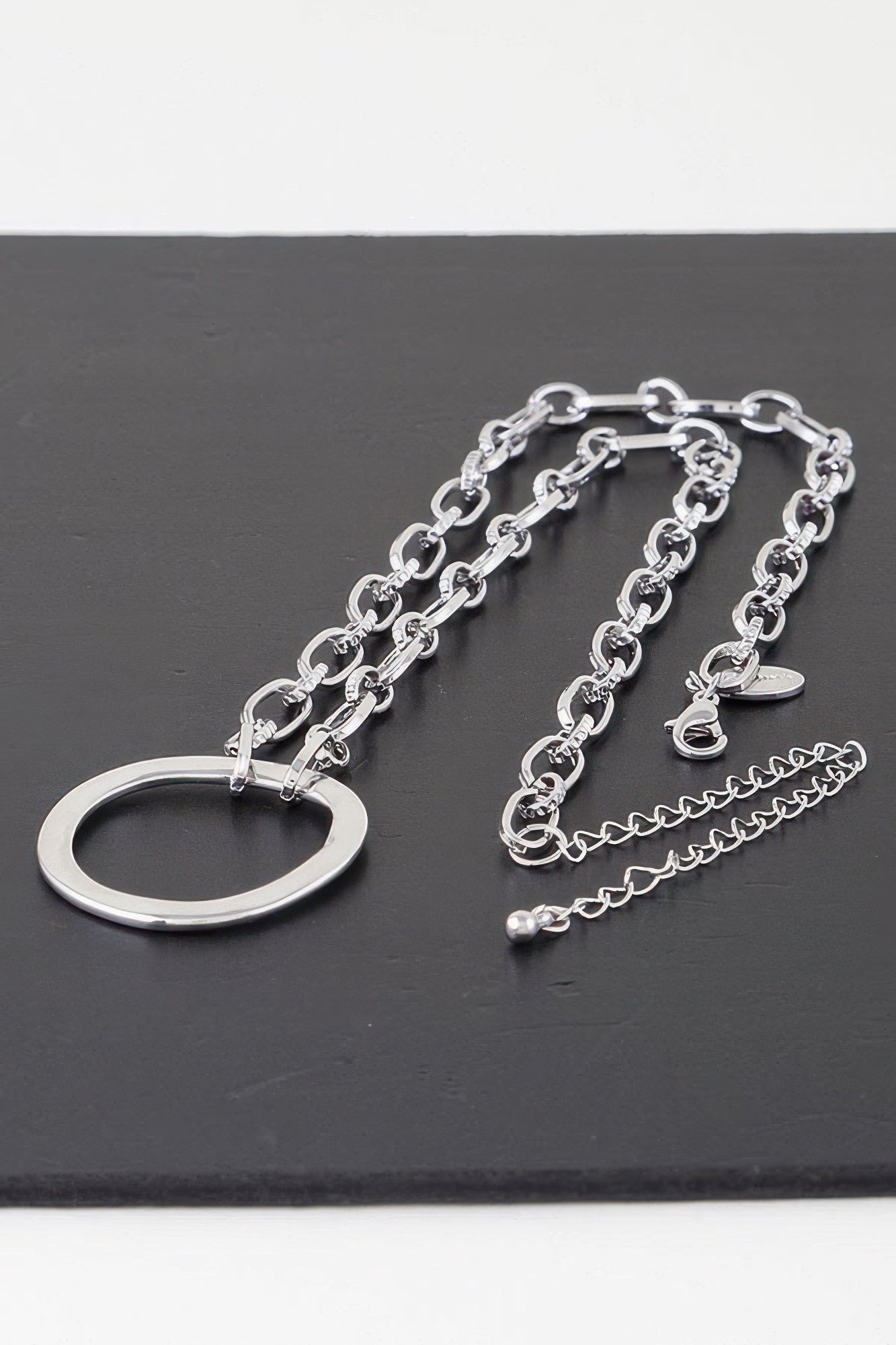 Hammered Hoop Chain Necklace