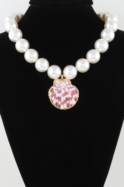 Shiny Pearled Seashell Necklace