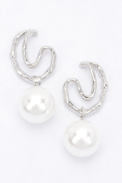 Faux Pearl Metal Earring