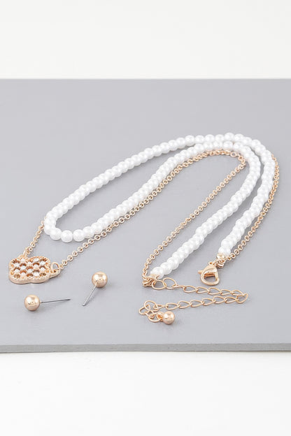 Checkered Clover Pearl Chain Necklace