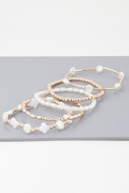 Multi Pearl Clover Beaded Bracelet