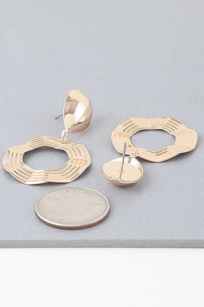 Shiny Ribbed Disc Drop Earrings