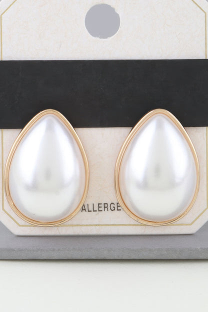 Modest Pearl Teardrop Earrings