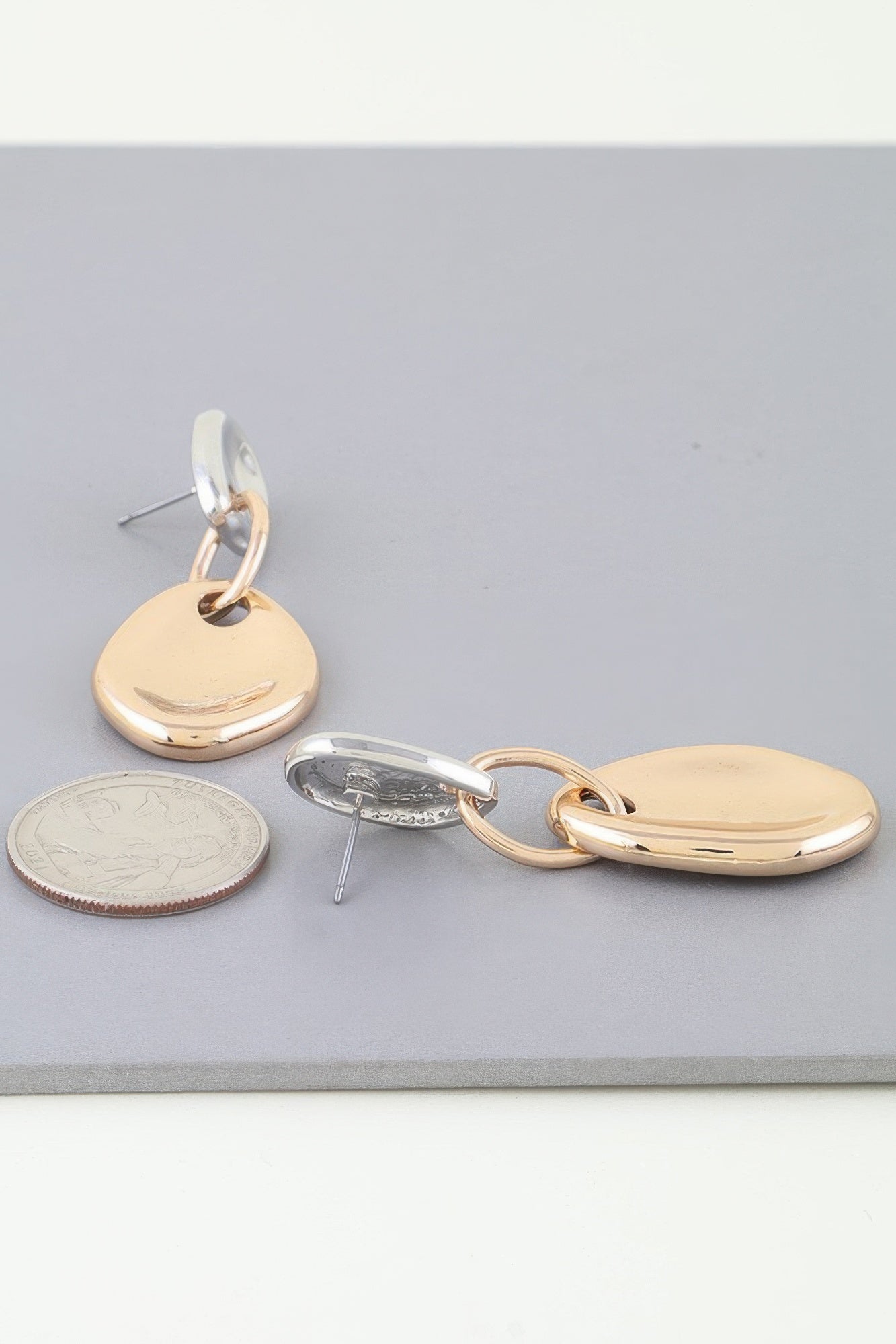 Shiny Plate Chain Drop Earrings