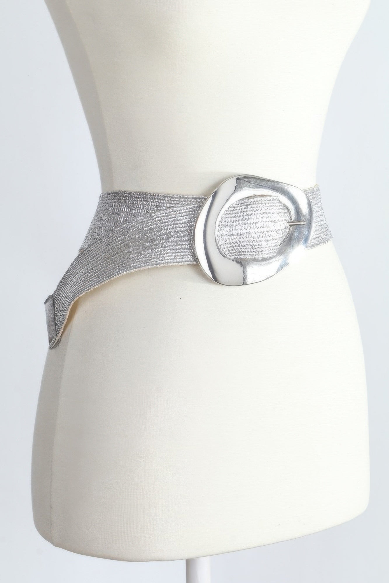 Vintage Metal Buckle Metallic Stretch Straw Belt