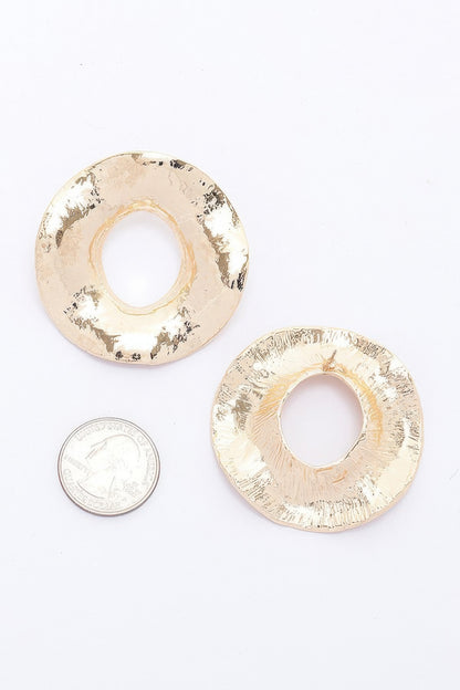 Metal Gold Dip Earring 
