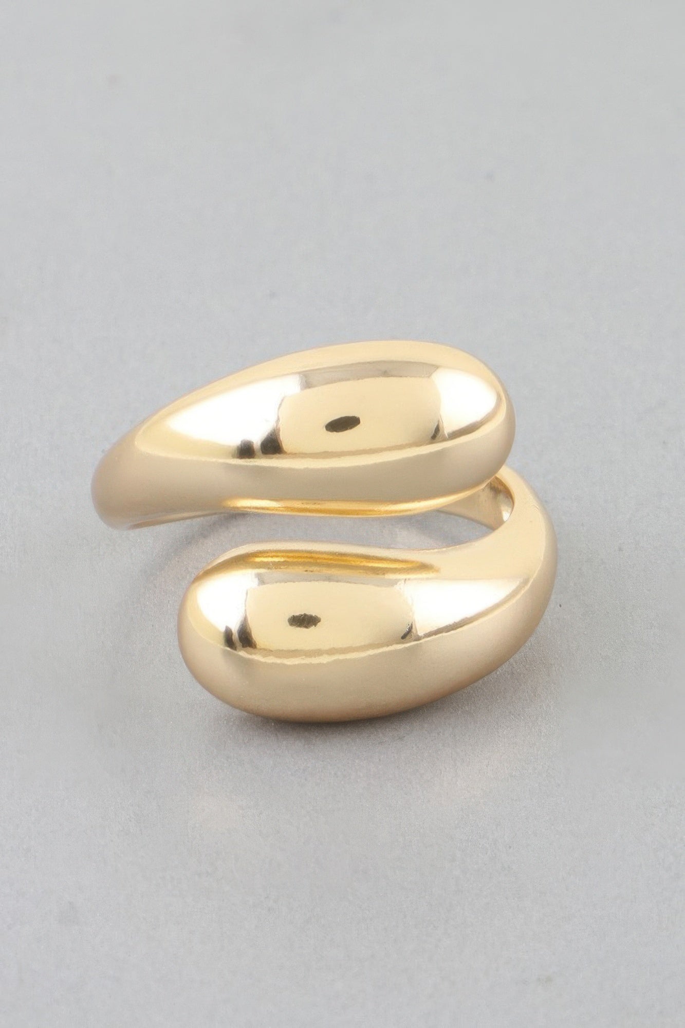 Shiny Teardrop Wrap Ring