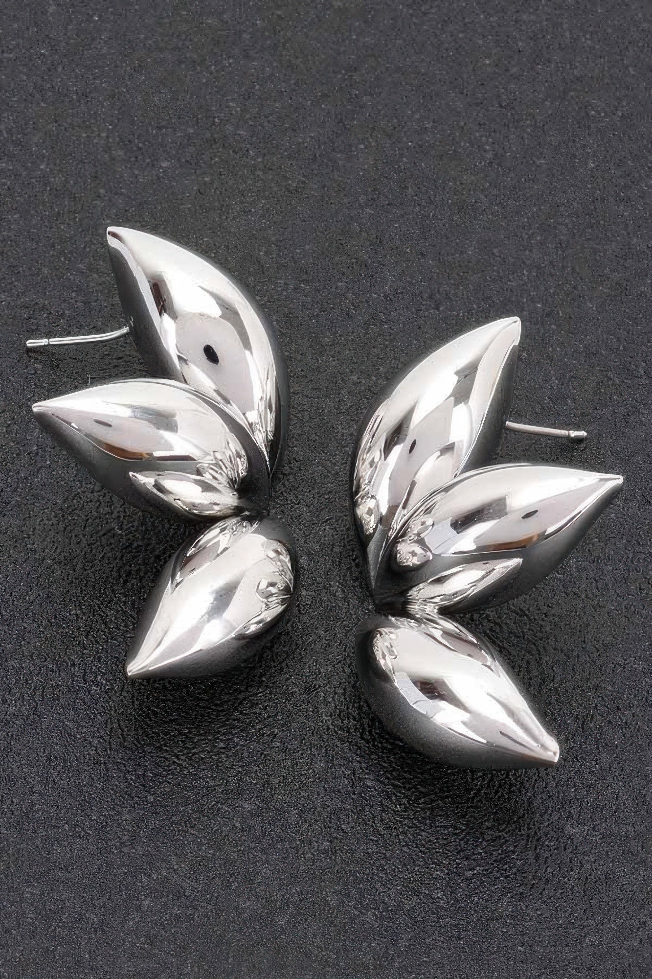 Metal Gold Dip Earring