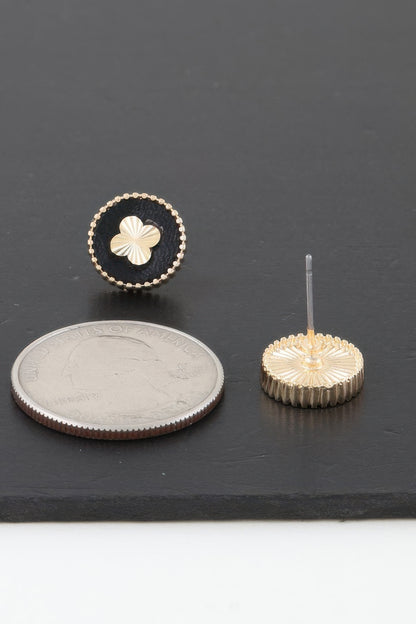 Inside Out Clover Stud Earrings