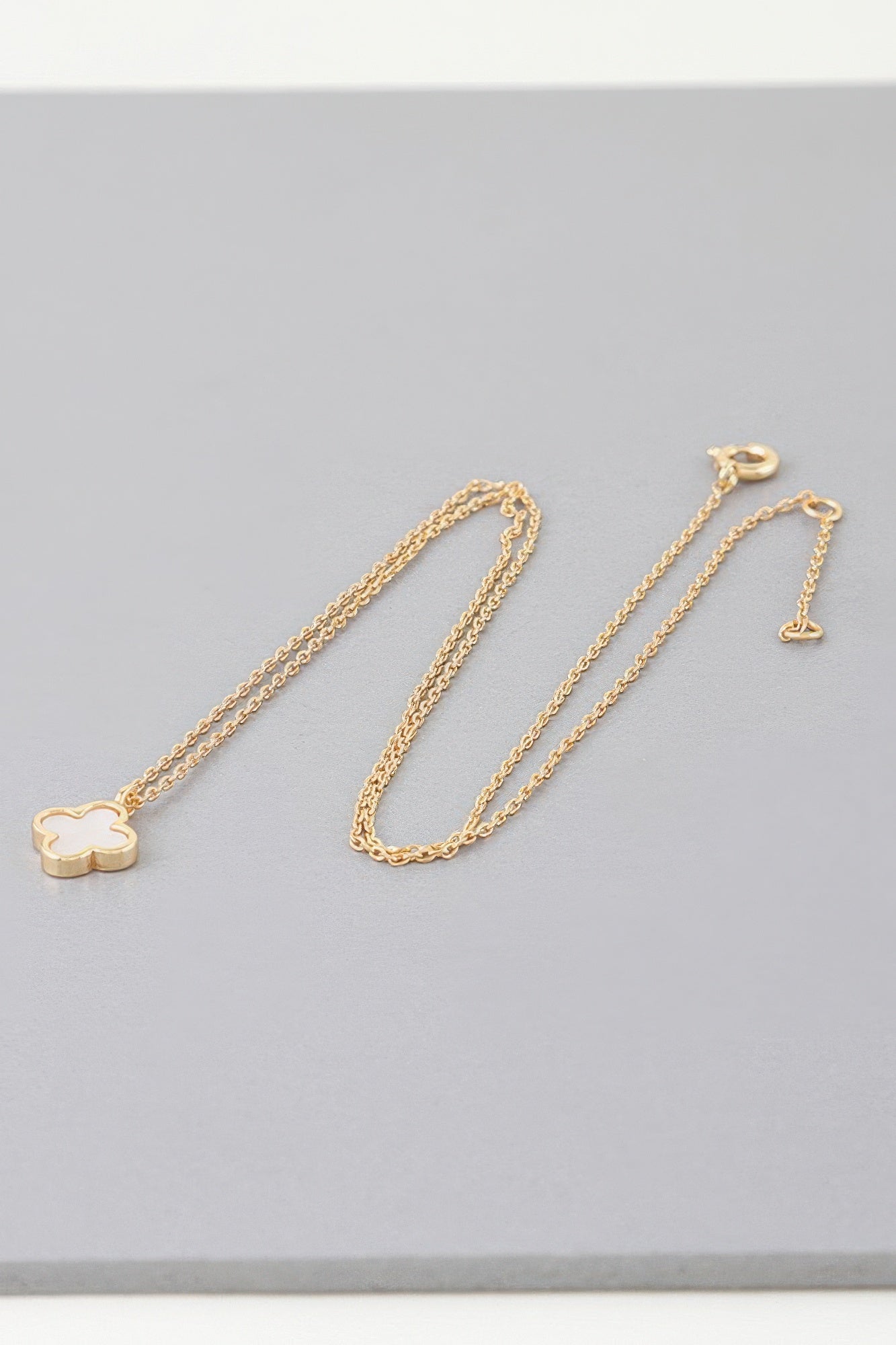 Clover Pendant Necklace