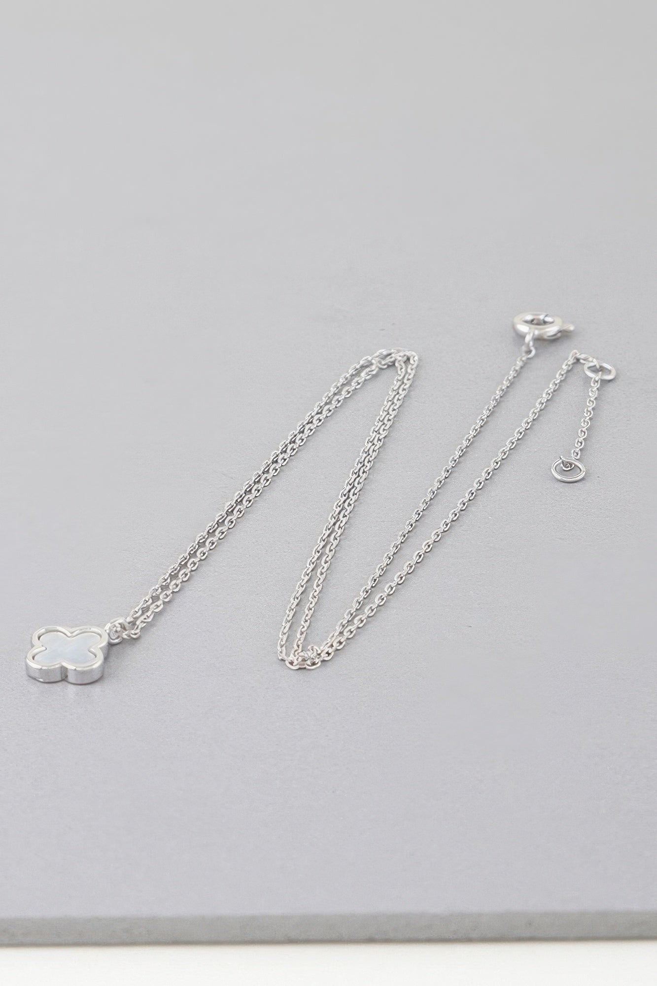 Clover Pendant Necklace
