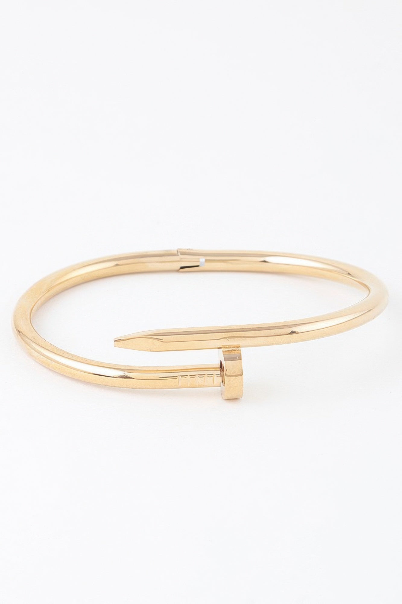 Curved Nail Wrap Bracelet