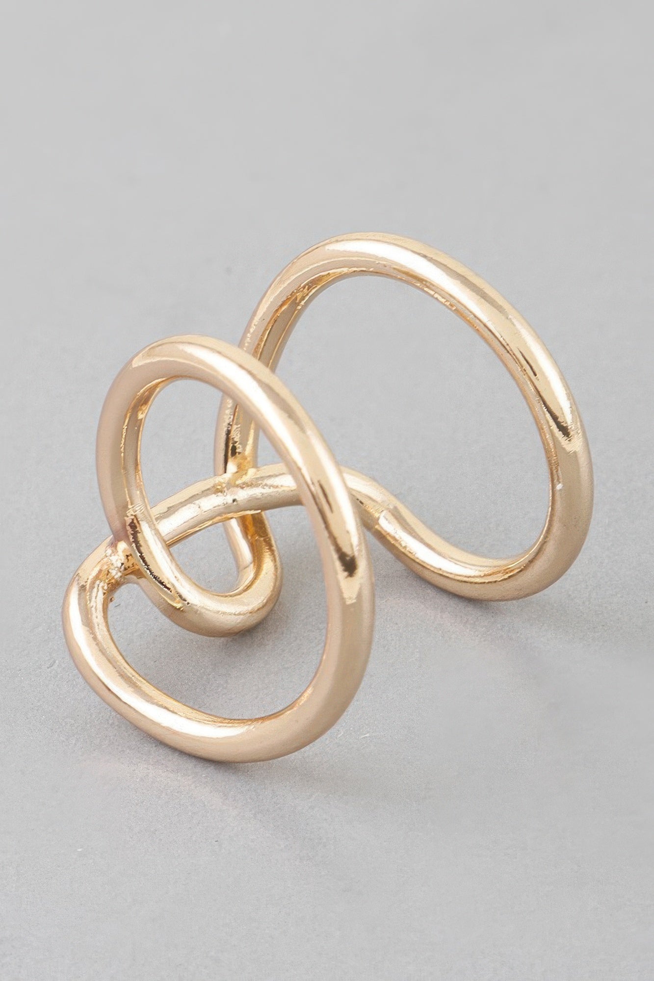 Shiny Interweaved Ring