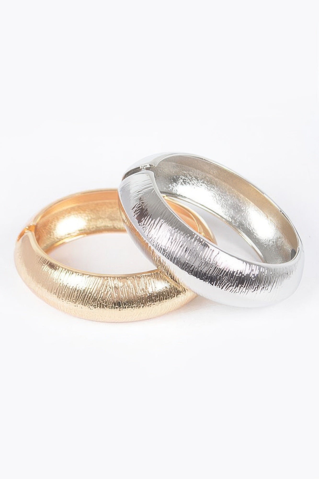 Two Pieces Set Wide Metal Bangle