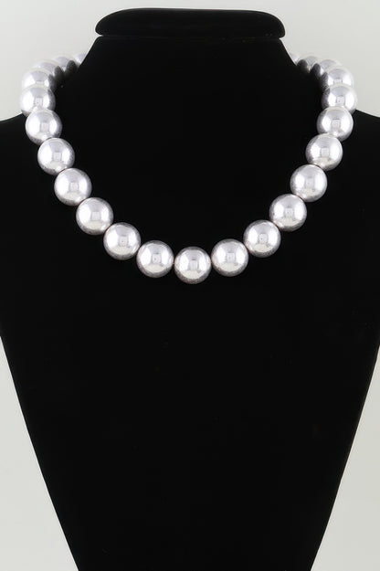 Shiny Statement Beaded Necklace